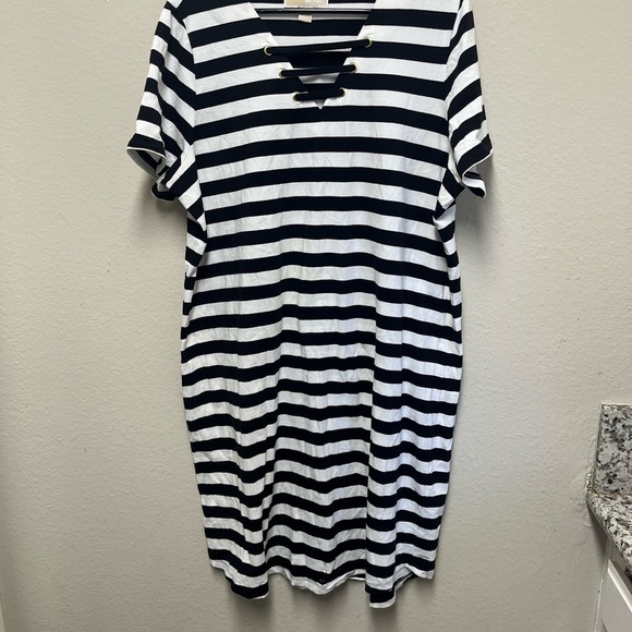 Michael kors black and White Striped Dress - Picture 2 of 9